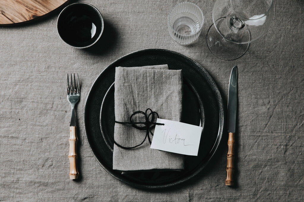 VINGA Nomimono tallrik 26.5 cm (2 pack svart)