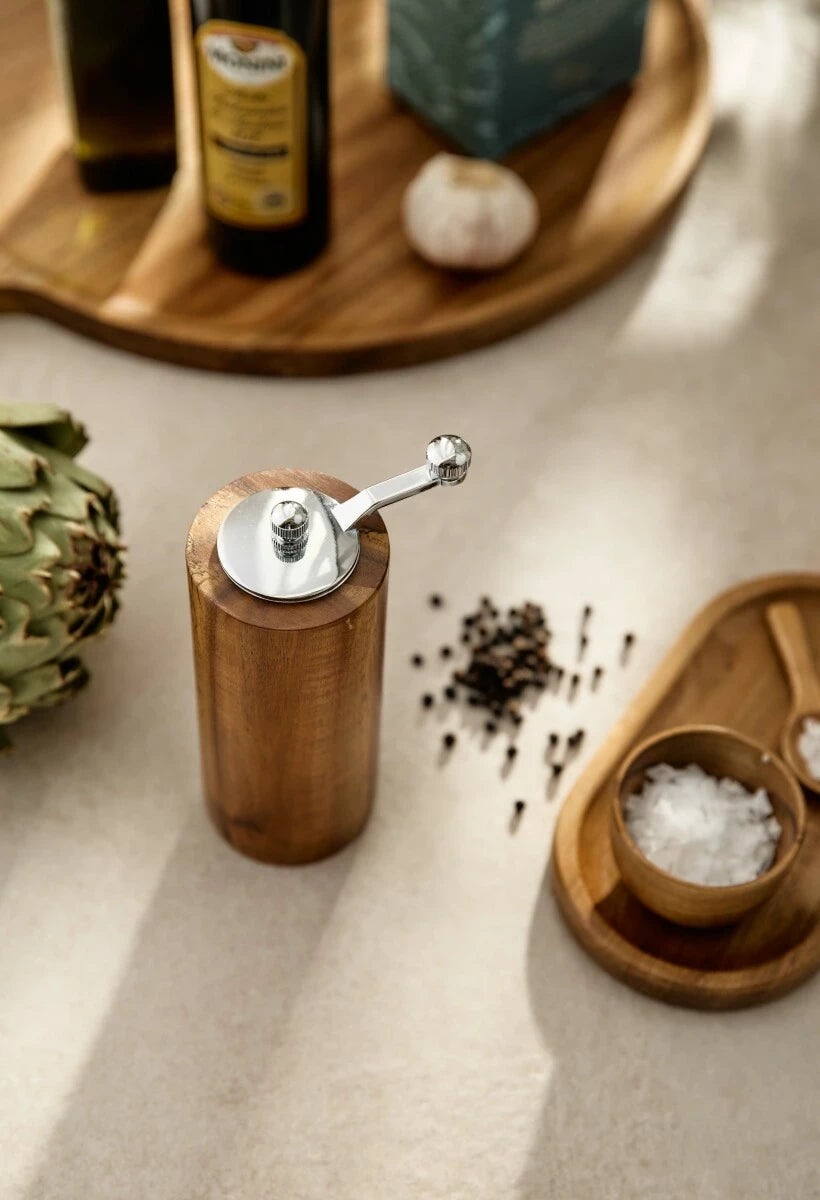 Träbricka med saltskål + Pepparkvarn - Moulin