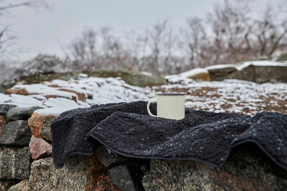 Pläd/sittunderlag Svart