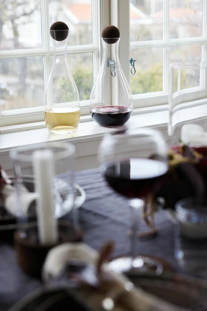 Nature vinkaraff med mörkbrun korkkula